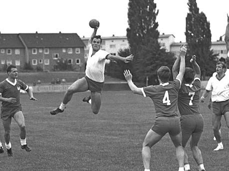 Historia y Fundamentos Técnicos del Balonmano