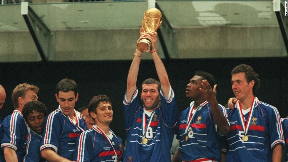 Seleção francesa campeã a da Copa do Mundo de 1998