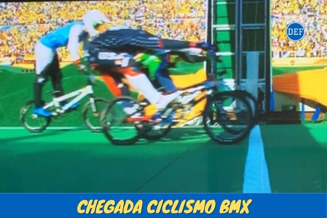 Chegada e Photo Finish no Ciclismo BMX