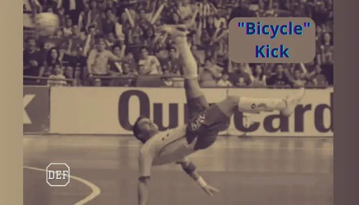 Futsal Kicks: "Bicycle"
