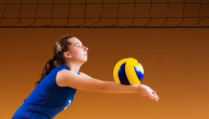 Contacto con el balón en el golpe de antebrazo en el Voleibol