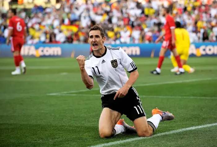 Miroslav Klose marcou 16 gols em copas do mundo