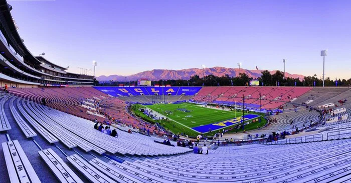 Estadio Rose Bowl, Los Ángeles, Estados Unidos (90.888 personas)