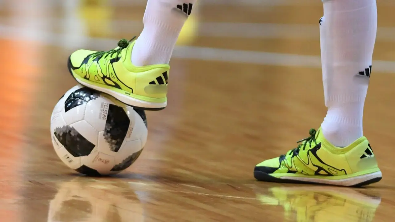 Fundamento domínio de bola no Futsal