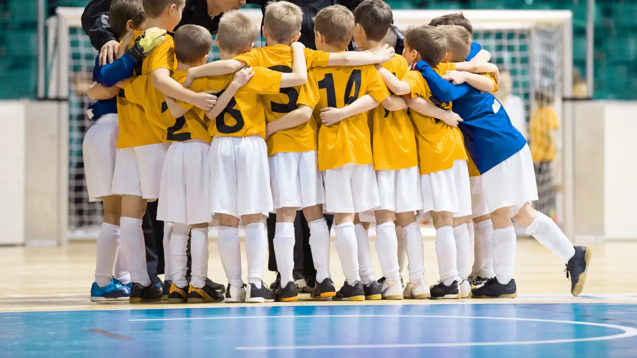 Quantos jogadores tem no Futsal